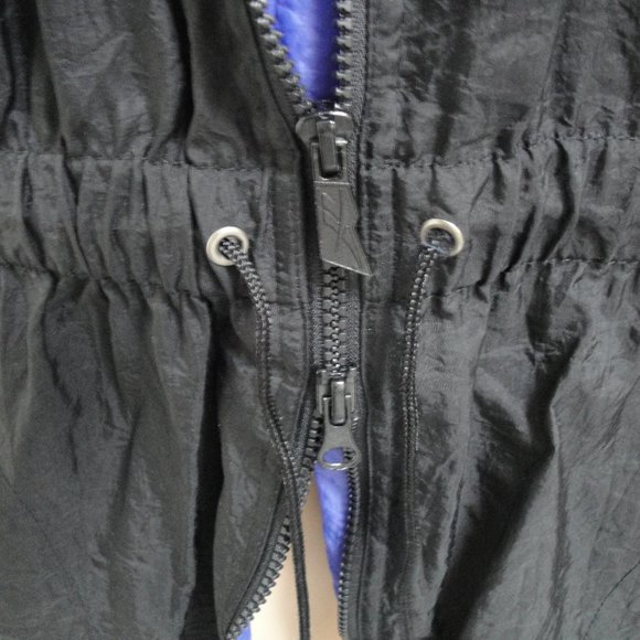 Reebok Nylon Jacket - Picture 4 of 11